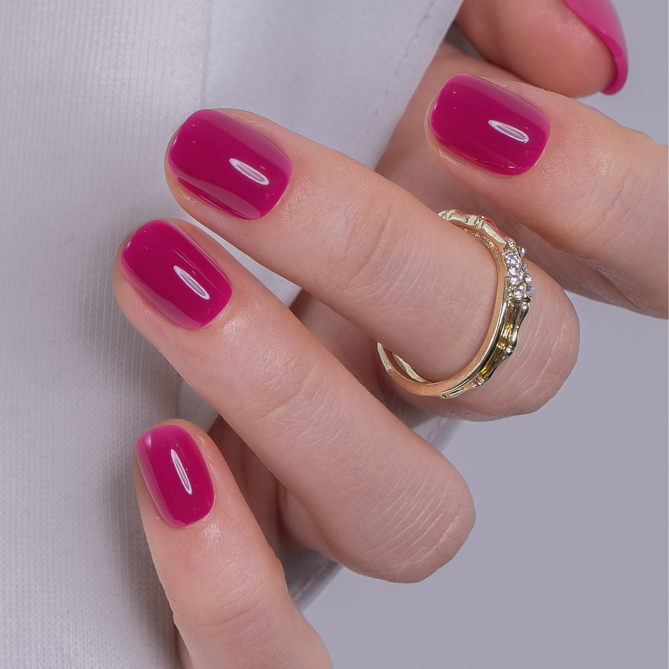 Berry Crush RS Squoval squoval press-on nails