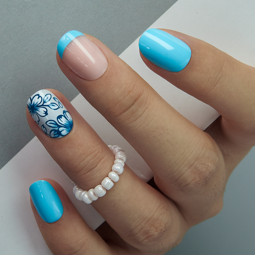 Blue Blossom Rs squoval press-on nails