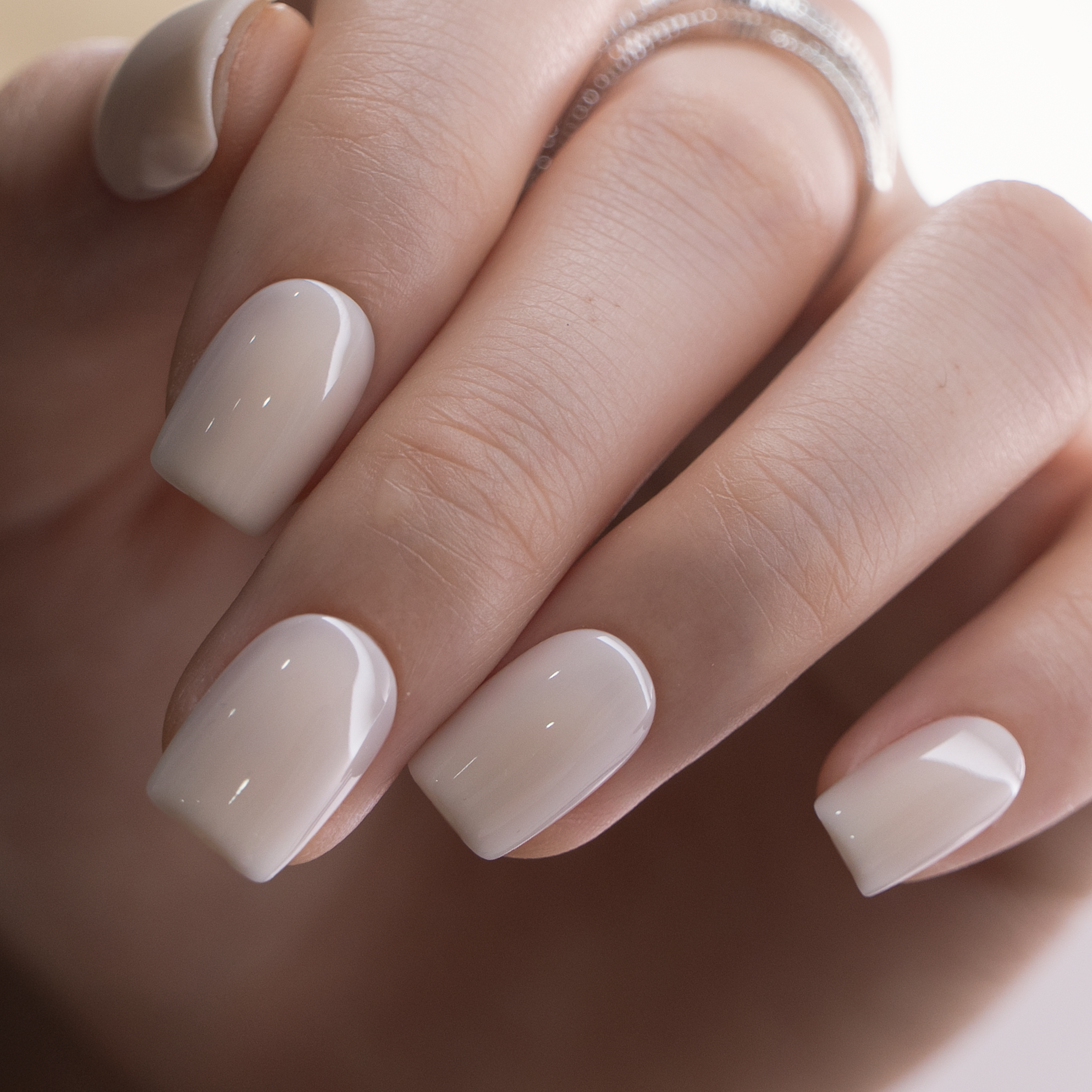 Chic Mickey Gray short squoval Style 2 press-on nails
