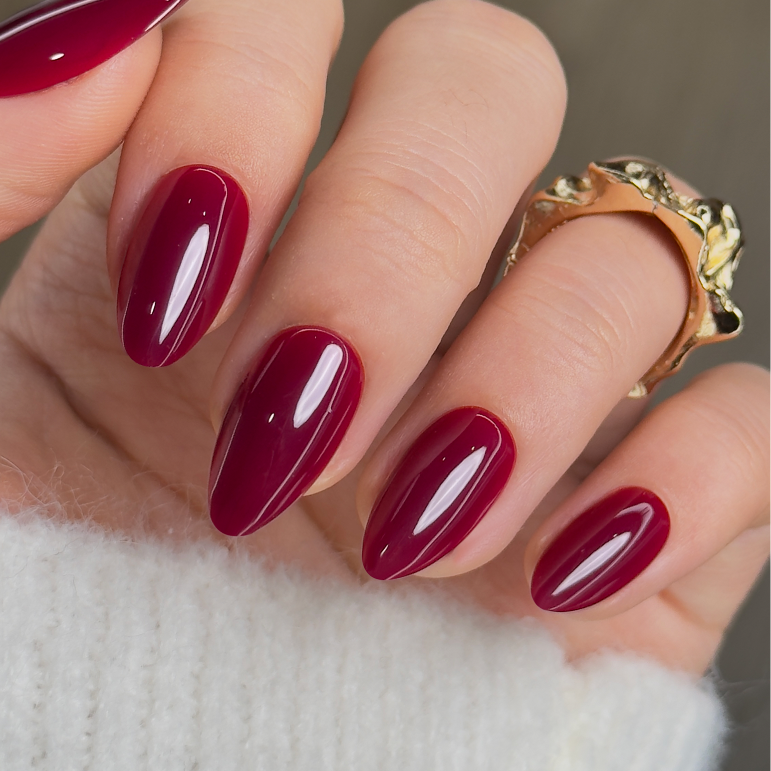 Crimson Gleam S Almond Ver. 2 almond press-on nails
