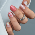 Daisy Picnic short squoval press-on nails