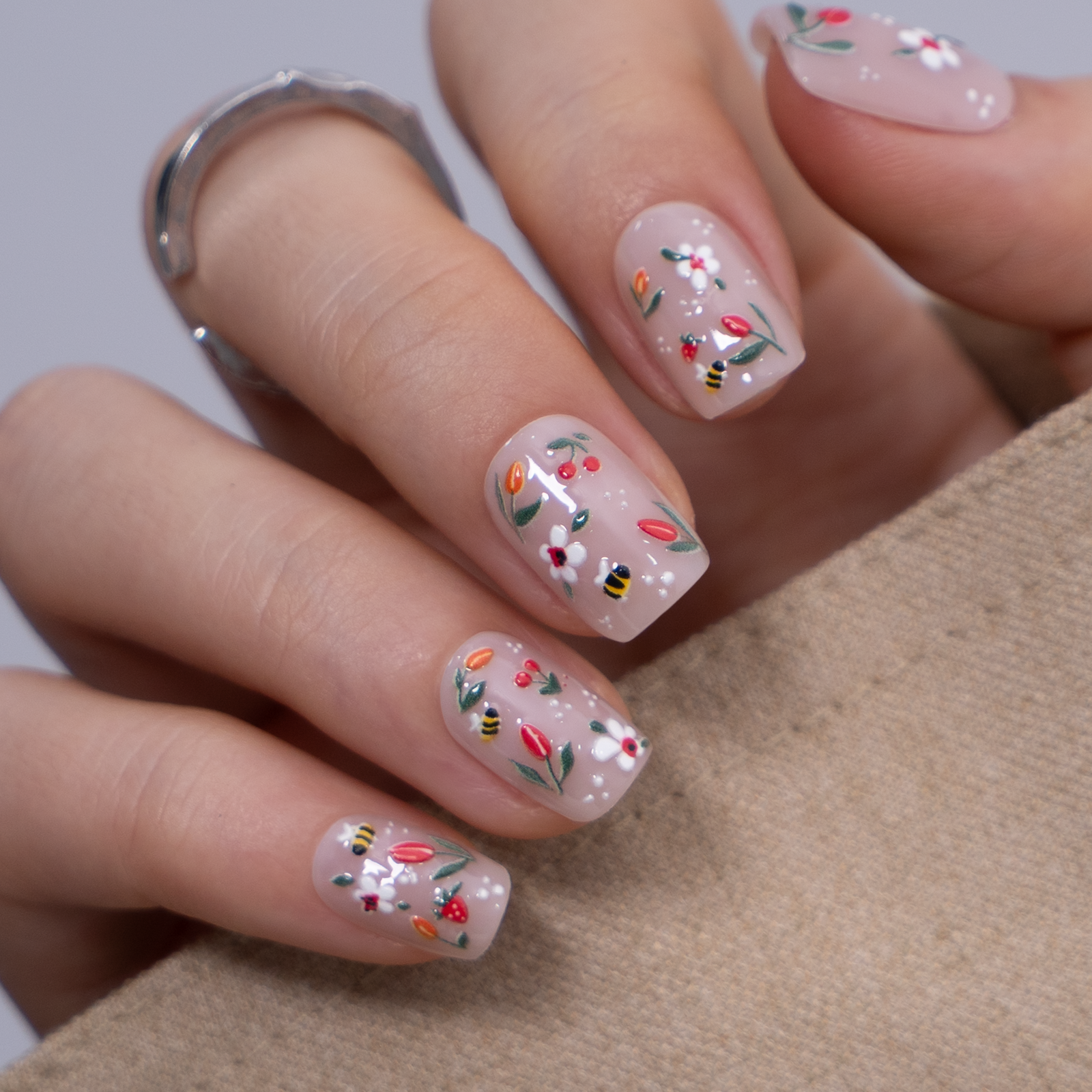 Designer’s Pick | Honey Blossom – S Squoval