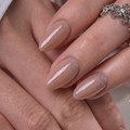 Honey Dune S Almond short almond press-on nails