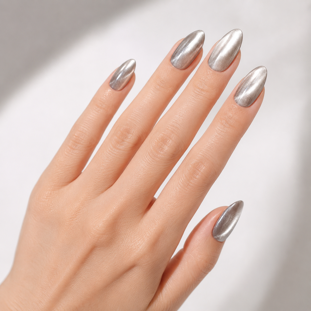 Liquid Silver Cat-Eye Press-On Nails