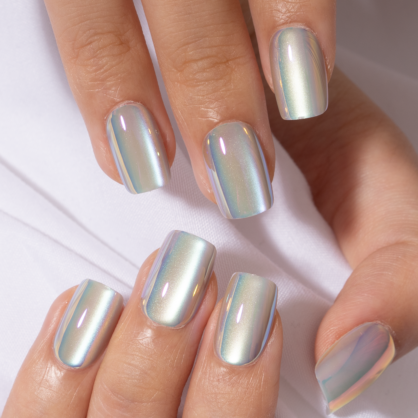 Mystic Chameleon short squoval press-on nails