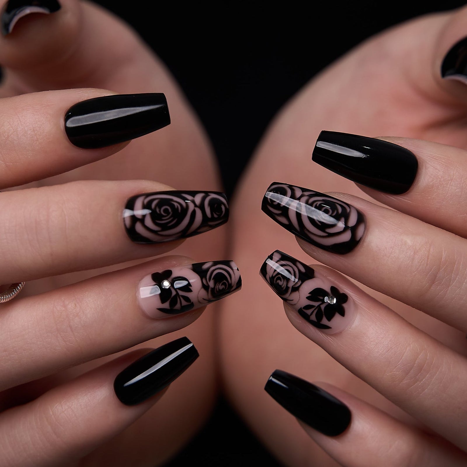 Obsidian Rose – M Coffin