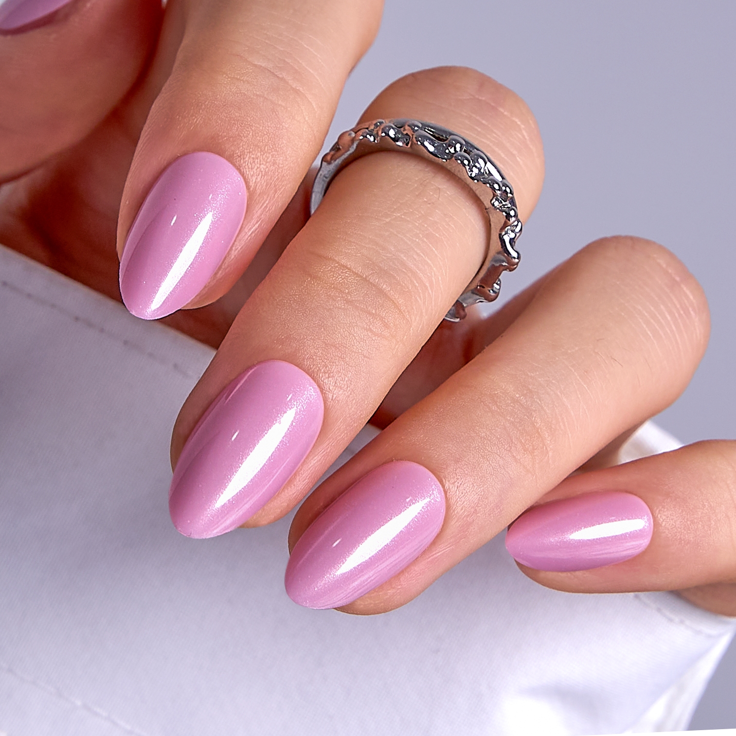 Pearl Orchid – S Almond