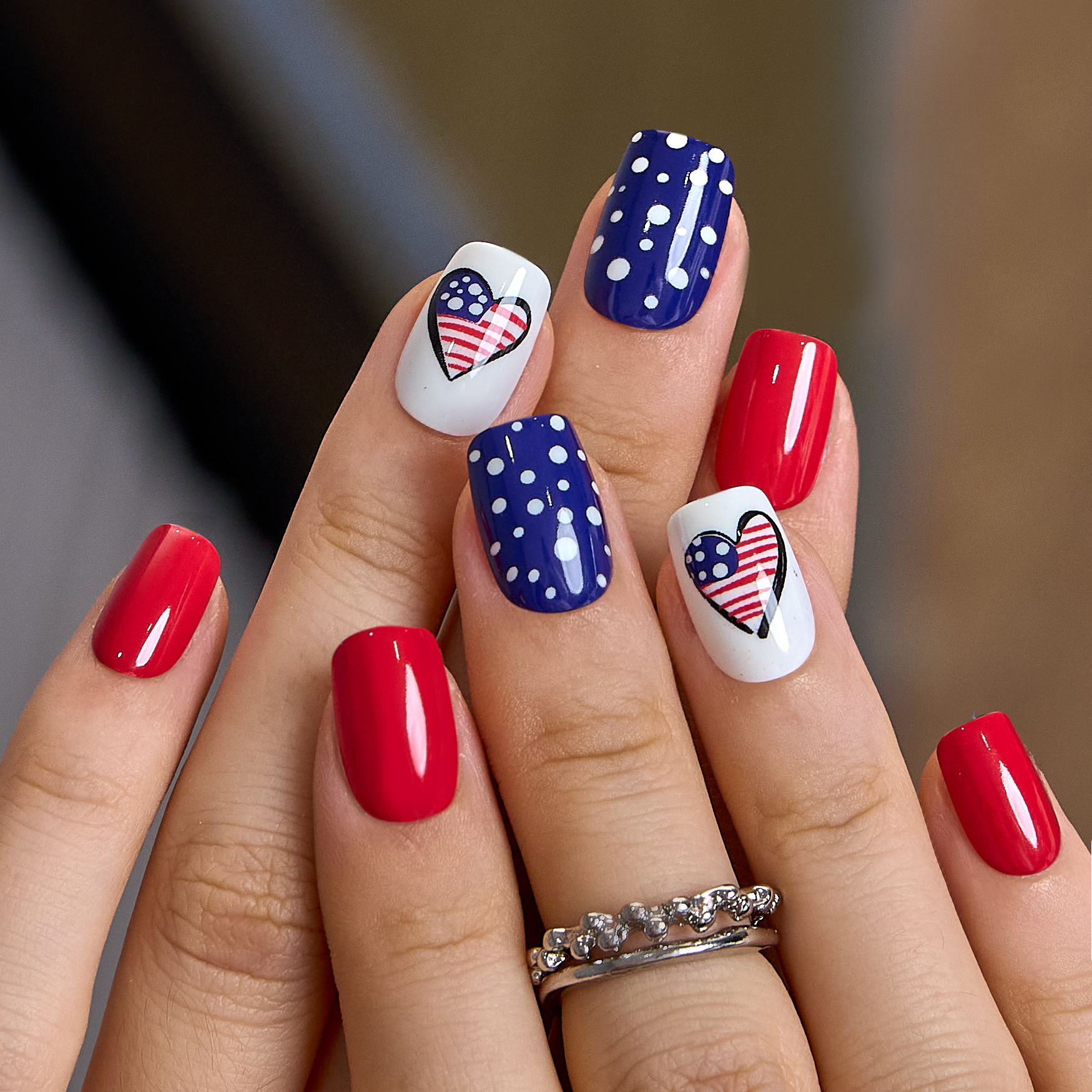 Patriotic Hearts – short Squoval press-on nails