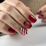 Candy Snow – short Squoval press-on nails packaging