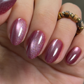 Shimmering Bliss short almond press-on nails