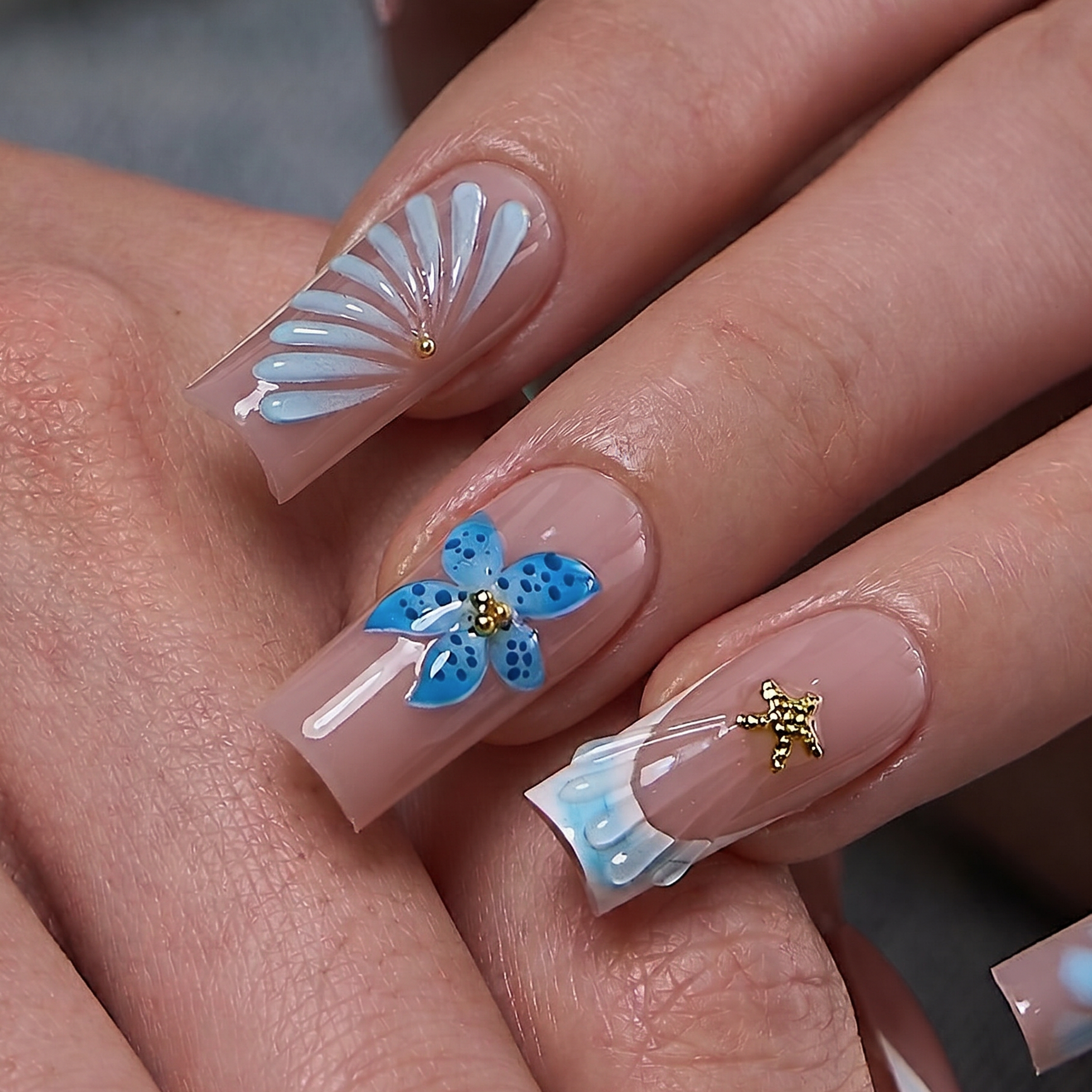Starfish Bloom L Square square press-on nails